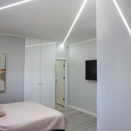 Novel New * Varsavia