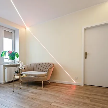 Novel New Apartment *