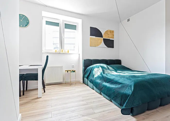 Novel New * Warszawa